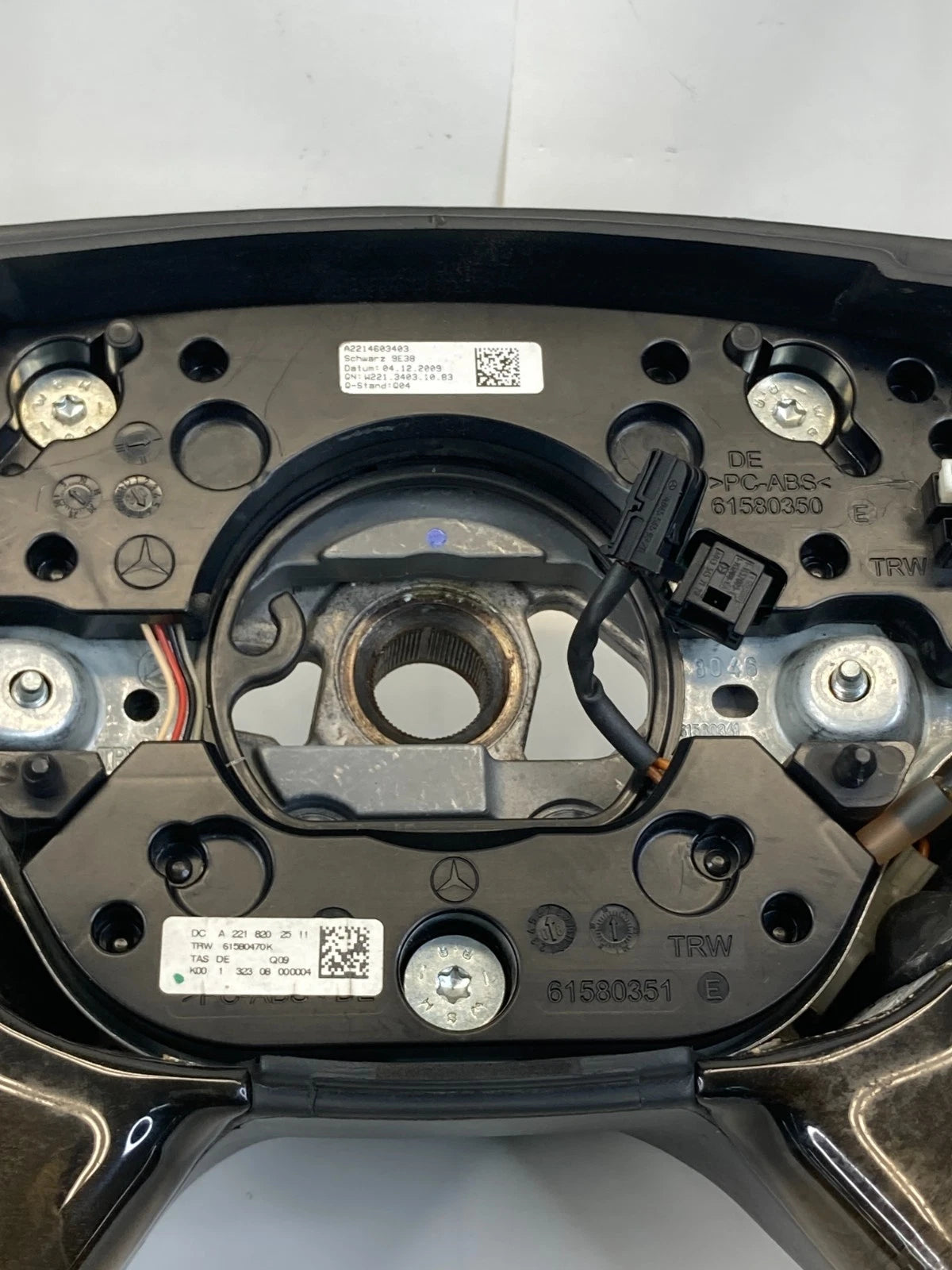 2007-2014 Mercedes CL550 1998-2014 Mercedes CL600 Steering Wheel 2214603403