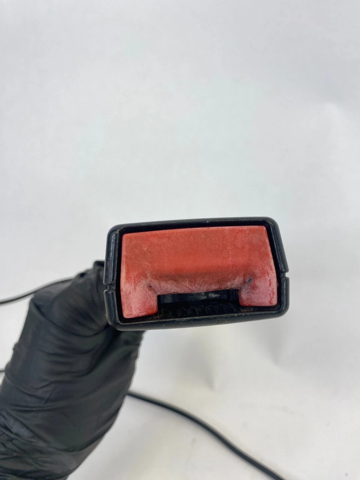2010-2015 MERCEDES-BENZ GLK350 FRONT RIGHT SEAT BELT BUCKLE A240-860-2469 OEM