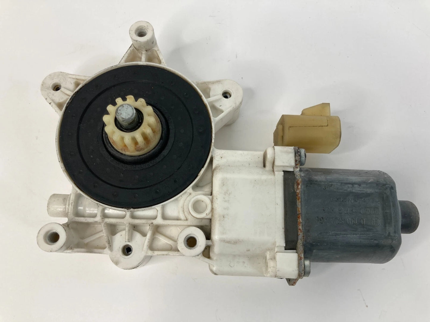 2006-2013 CHEVROLET IMPALA FRONT LEFT DOOR POWER WINDOW MOTOR 0130822260 OEM