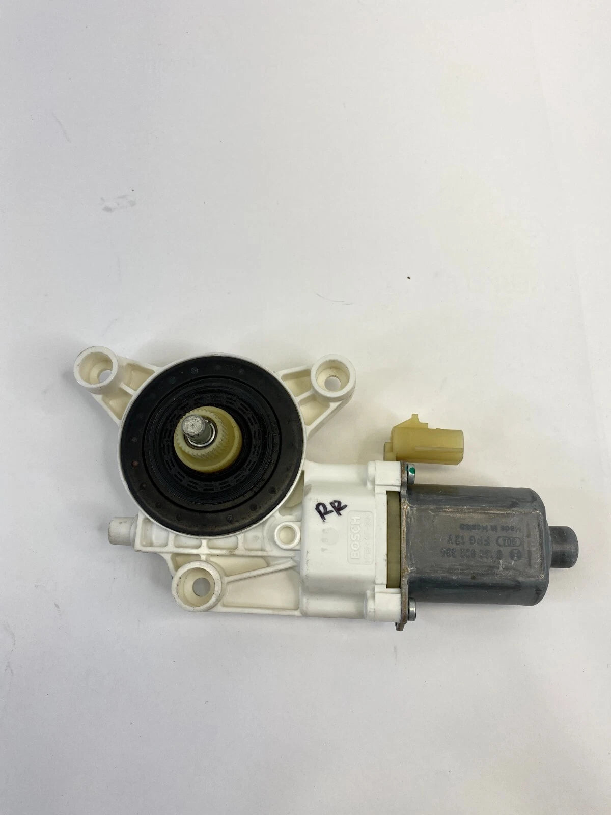 08-16 CHRYSLER TOWN & COUNTRY REAR RIGHT SIDE DOOR POWER WINDOW MOTOR 0130822334