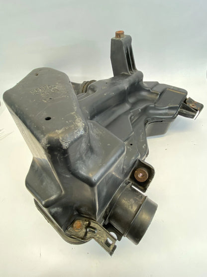 2001-2005 HONDA CIVIC 1.7L ENGINE AIR INTAKE RESONATOR CHAMBER BOX OEM