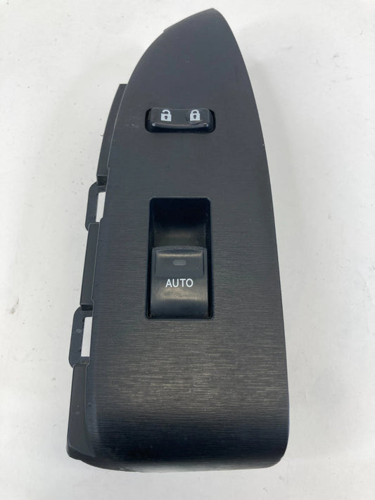 2010-2015 TOYOTA PRIUS FRONT RIGHT DOOR WINDOW & LOCK SWITCH W/BEZEL 74231-47120