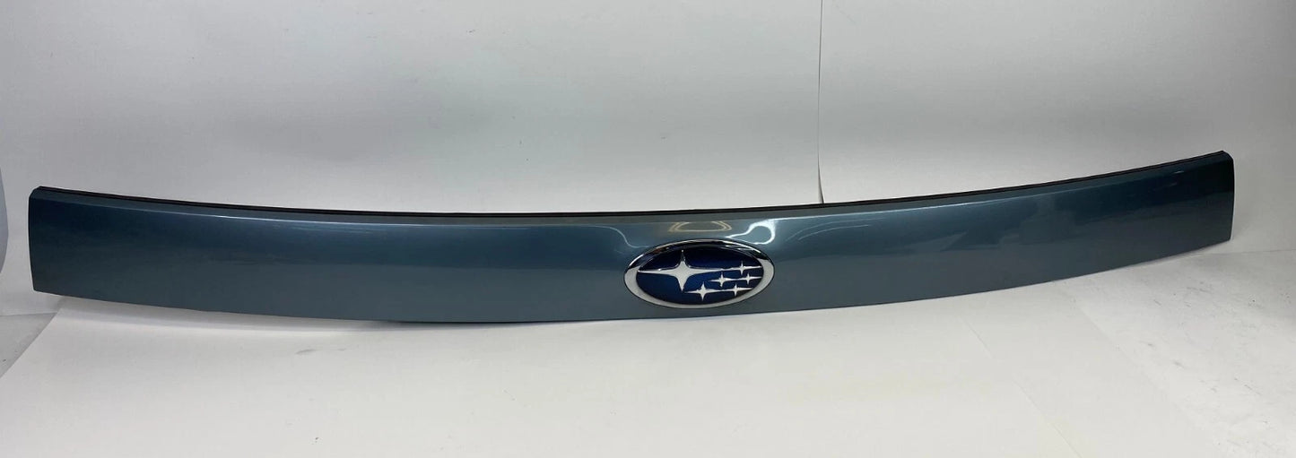 09-13 SUBARU FORESTER REAR LIFT GATE PLATE LIGHT TRUNK MOLDING TRIM W/LIGHTS OEM
