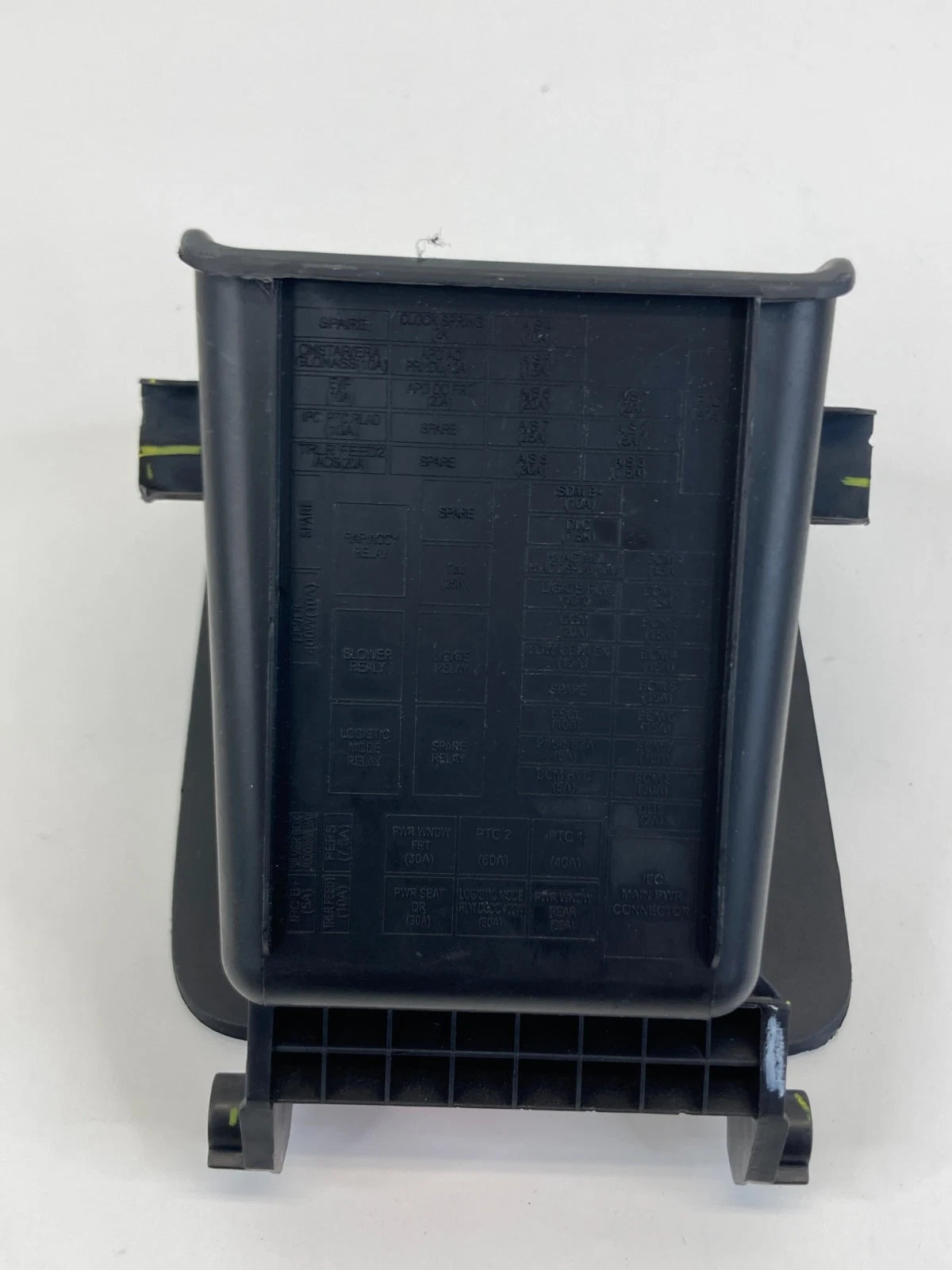 2017-2020 Chevrolet Trax Dash Interior Fuse Box Cover Coin Tray Assy OEM