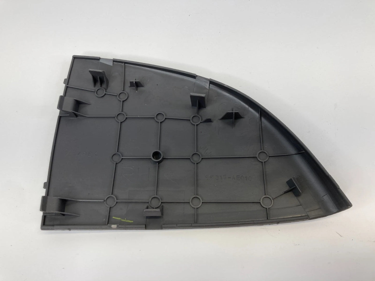 2004-2010 TOYOTA SIENNA RIGHT PASSENGER SIDE DASH END CAP TRIM COVER 55317-AE010