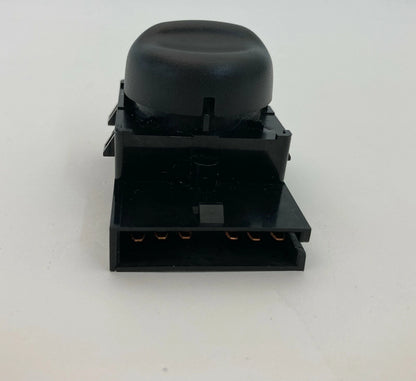 04 BUICK RAINIER 02-05 CHEVY TRAILBLAZER RIGHT PASSENGER SEAT LUMBAR SWITCH RH