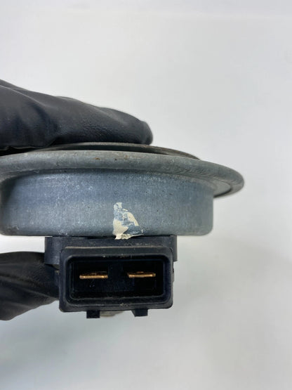 1999-2005 VOLKSWAGEN JETTA SEDAN ALARM SIREN HORN WITH BRACKET E67524 OEM