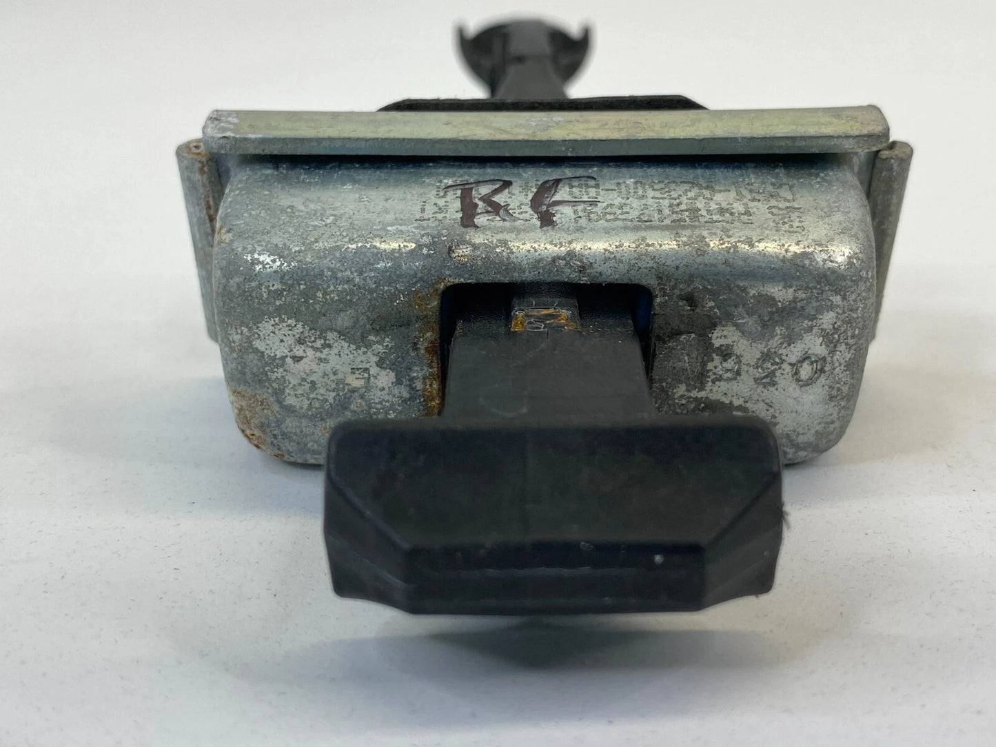 2012-2018 FORD FOCUS HATCHBACK FRONT RIGHT DOOR LOCK CHECK STOPPER STRAP OEM