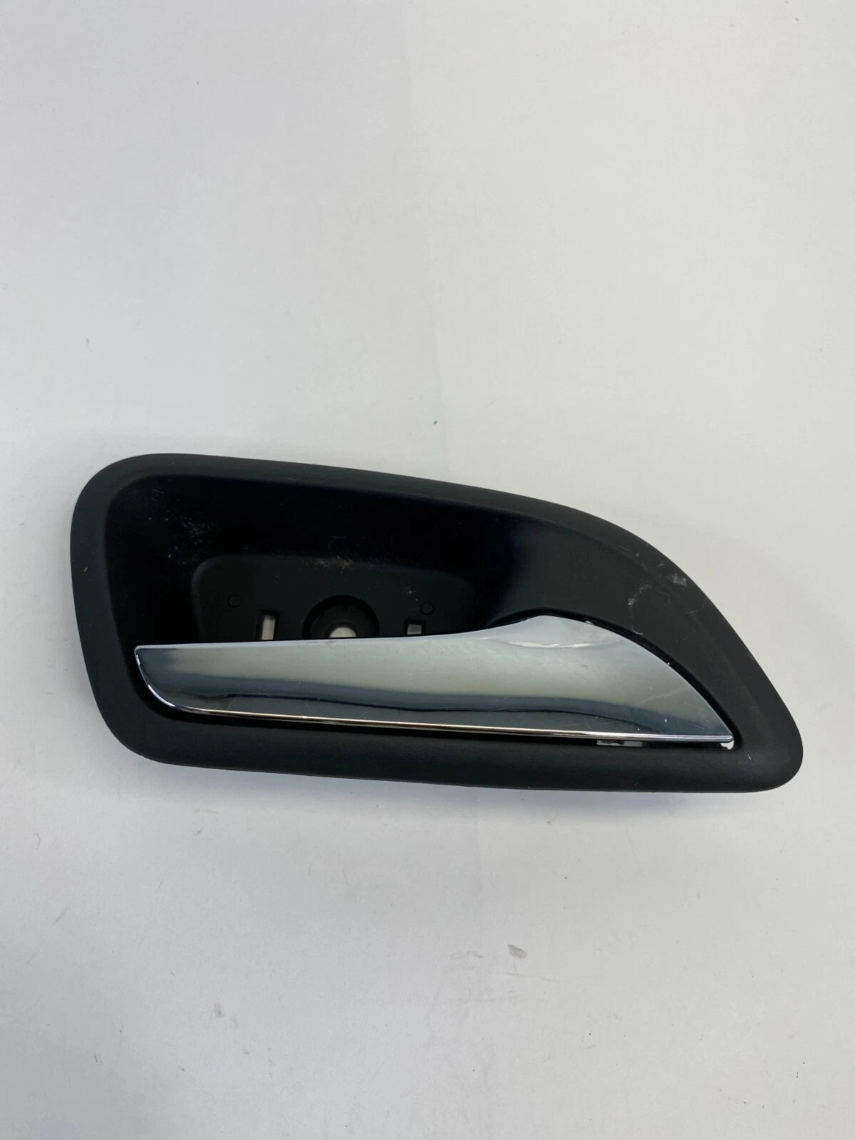 11-16 CHEVROLET CRUZE FRONT RIGHT SIDE INNER INTERIOR DOOR HANDLE 96845901 OEM