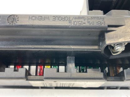 2006 2007 BMW 525i 3.0L AT Front Power Distribution Fuse Relay Box 257-13290 OEM