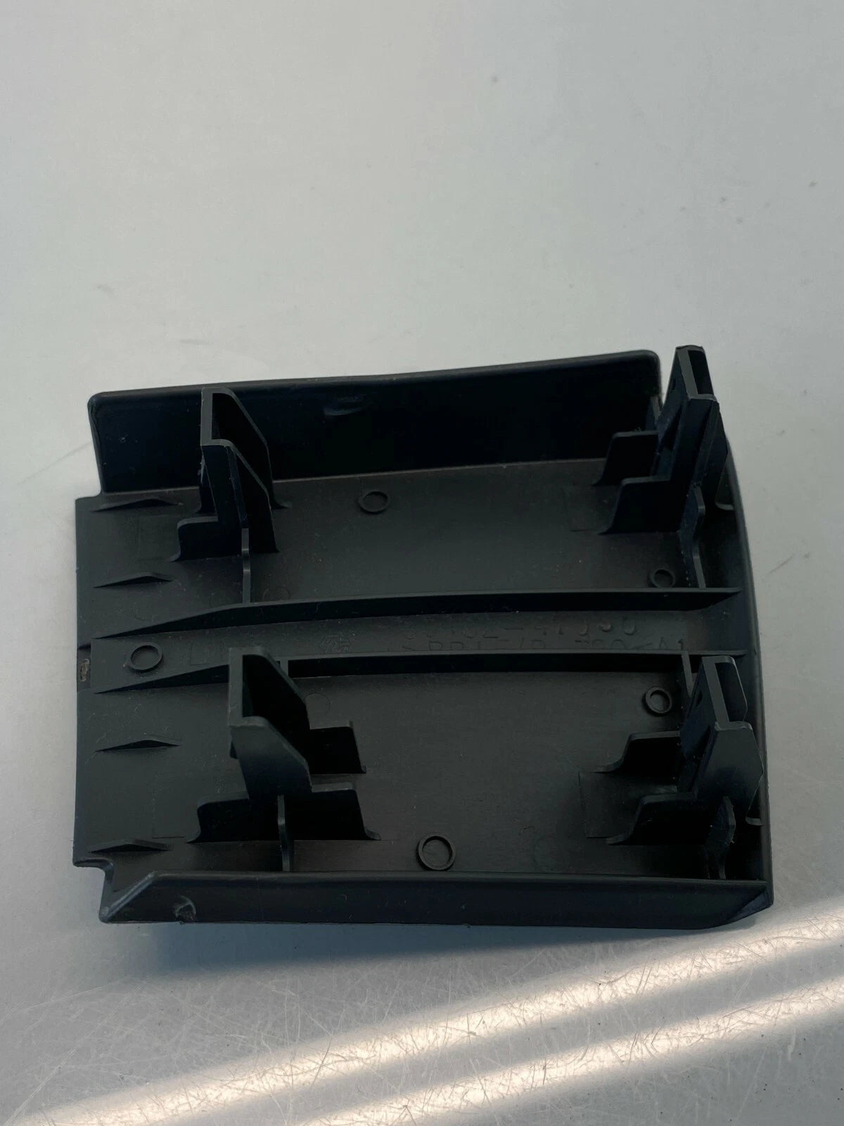 2004 2005 TOYOTA PRIUS DASH LOWER PANEL COVER TRIM BEZEL 55432-47030 OEM