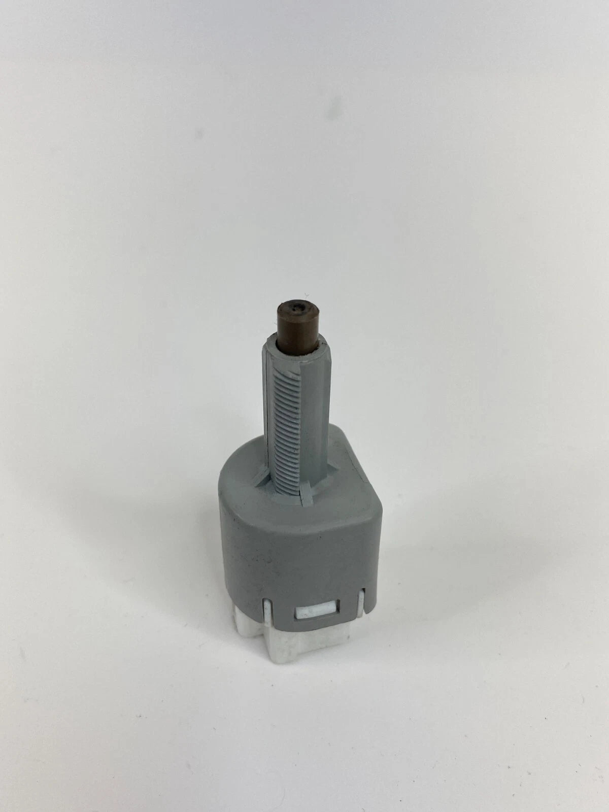 2005-2010 SCION TC 07 08 CAMRY BRAKE LIGHT STOP LAMP STOPLAMP BUTTON SWITCH OEM