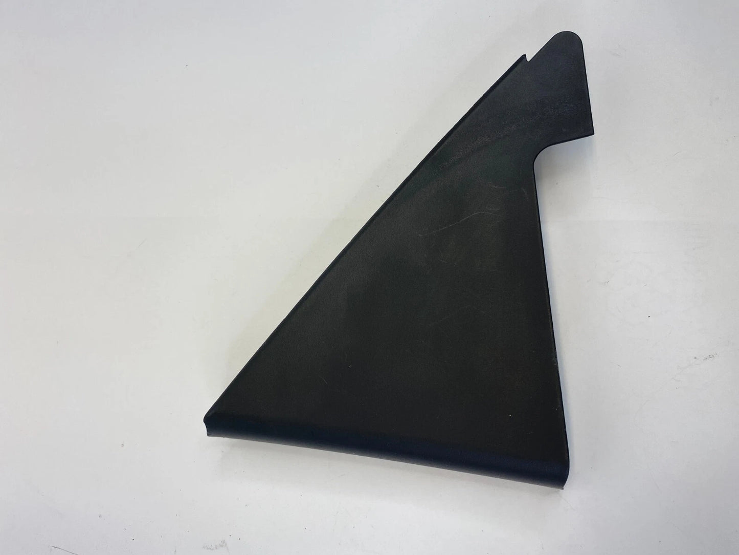 2010-2013 KIA FORTE FORTE REAR RIGHT INNER DOOR CORNER COVER TRIM 839201M000 OEM