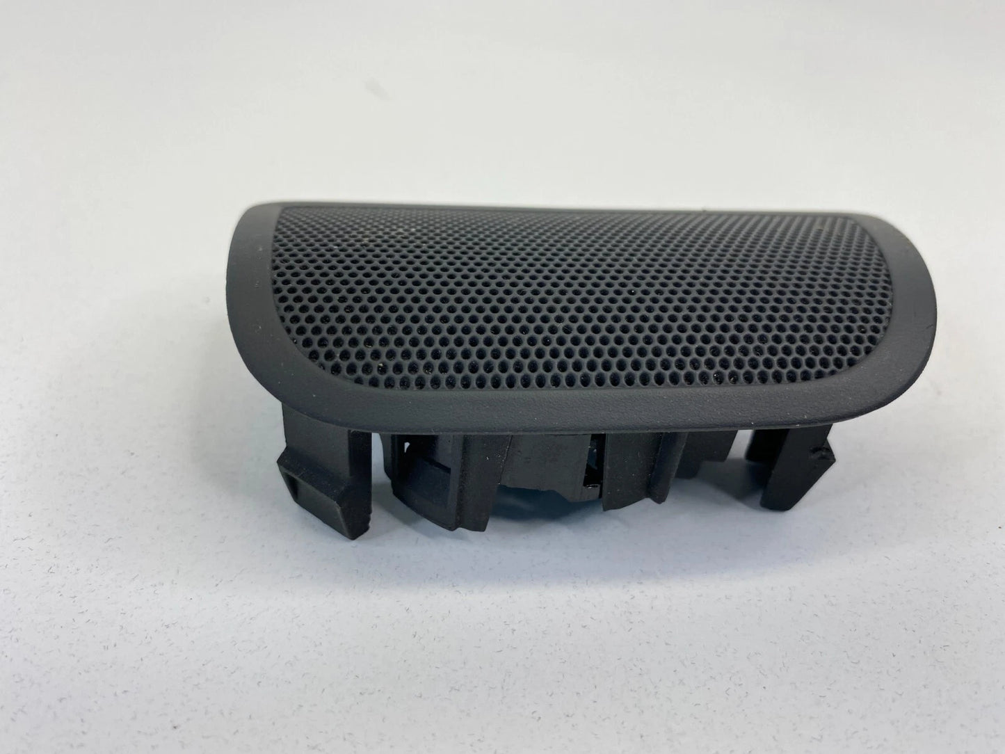 2005-2008 AUDI A4 QUATTRO REAR LEFT SIDE DOOR AUDIO SPEAKER TWEETER 8E0035399