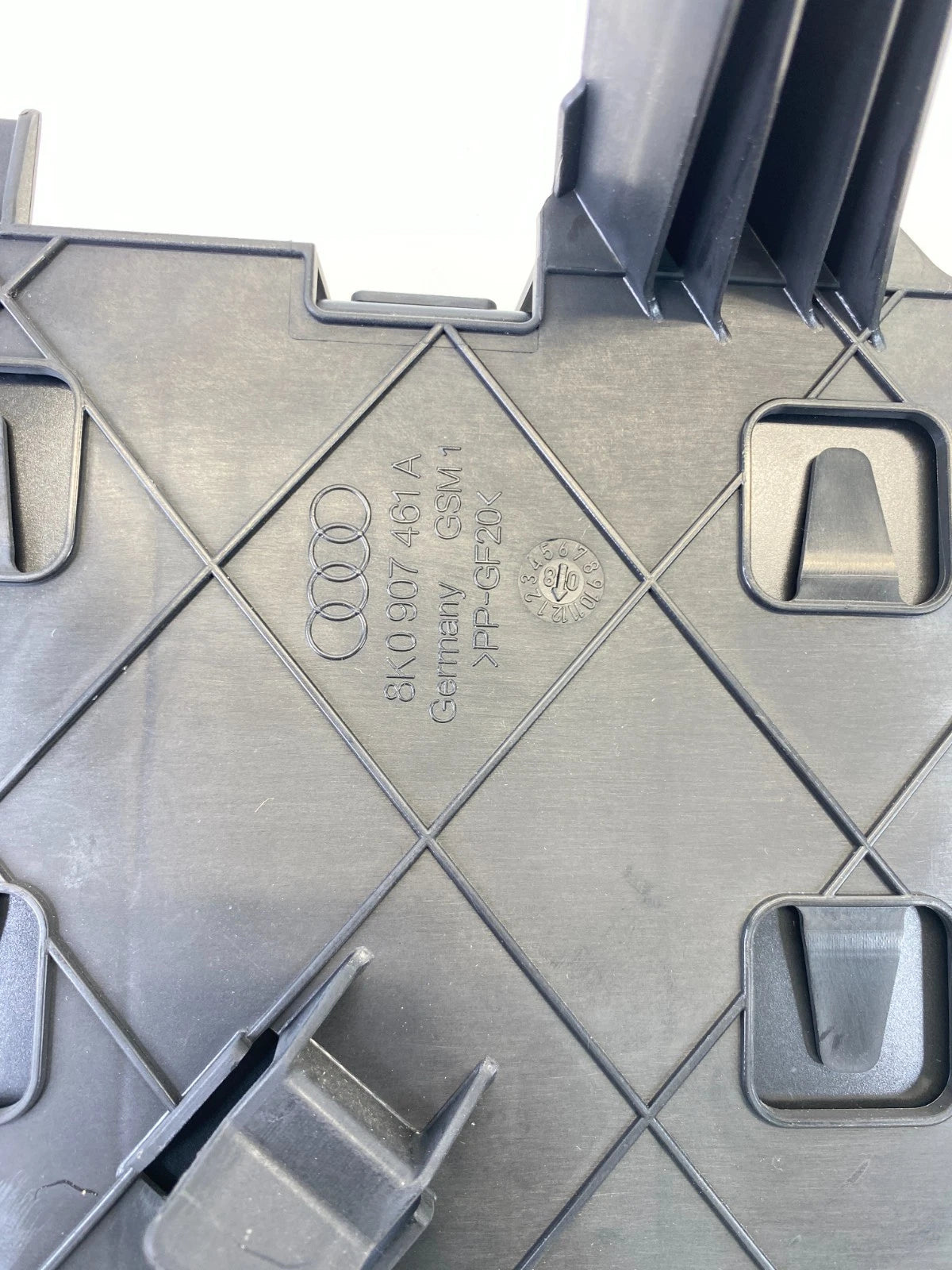 2008-2010 AUDI A5 QUATTRO KEYLESS ENTRY BODY CONTROL MODULE BCM 8K0-907-064-AG