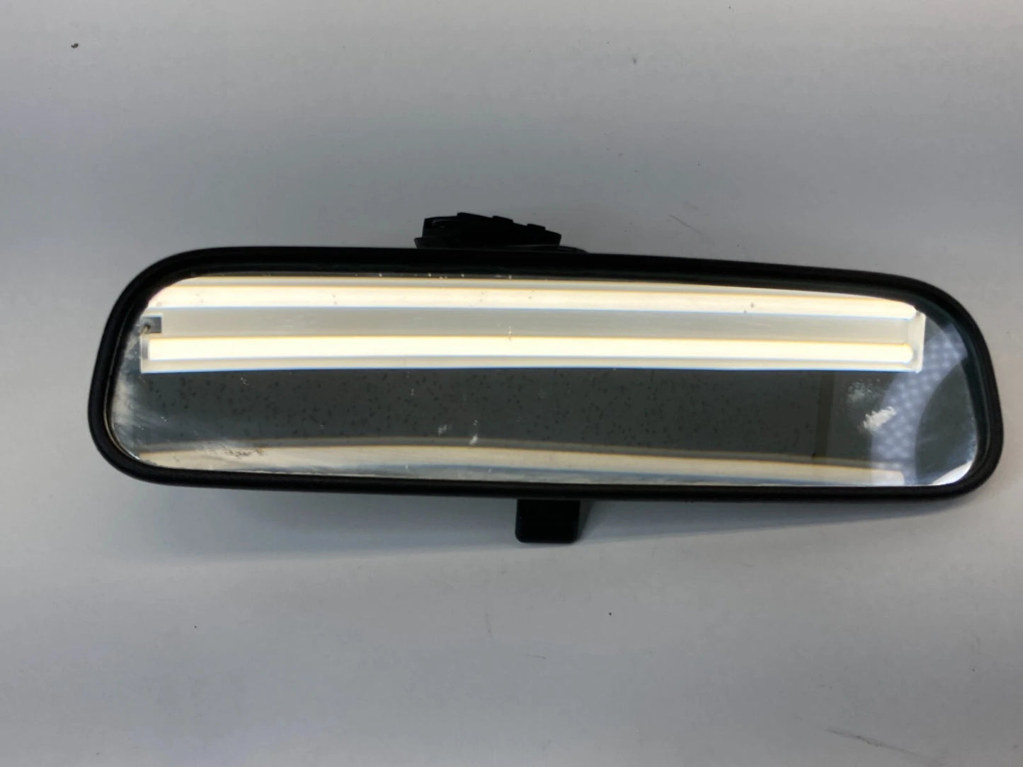 1996-2012 HYUNDAI ELANTRA SEDAN INNER REAR VIEW MIRROR ASSEMBLY OEM E13010082