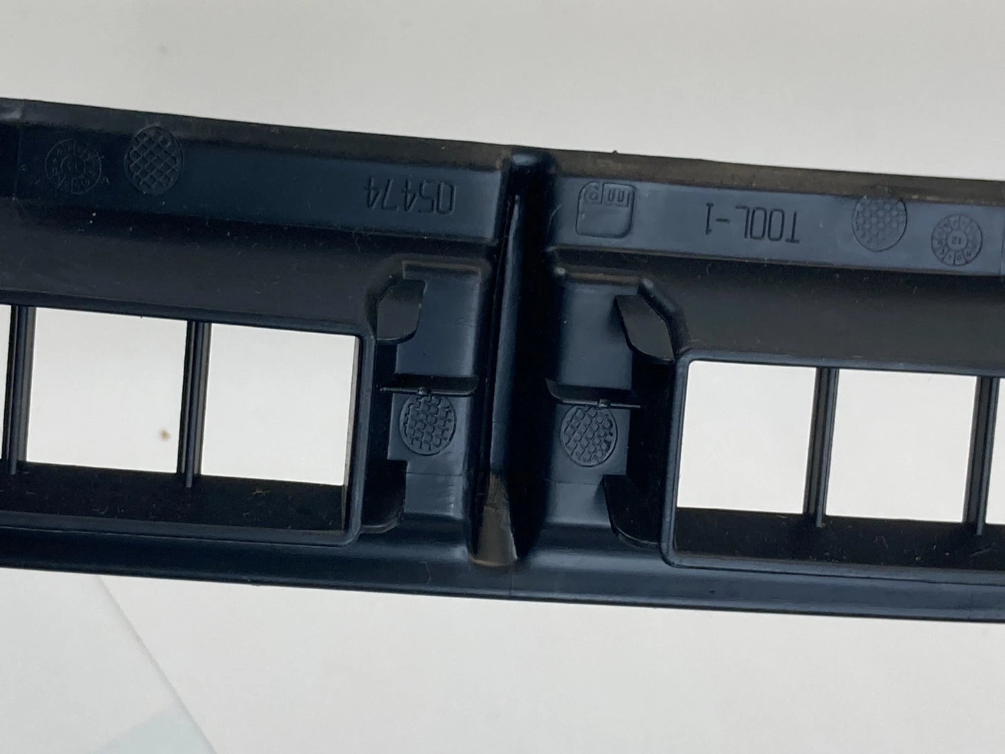 2014-2019 Toyota Corolla Front Upper Dash Defroster Grille Molding Trim w Sensor