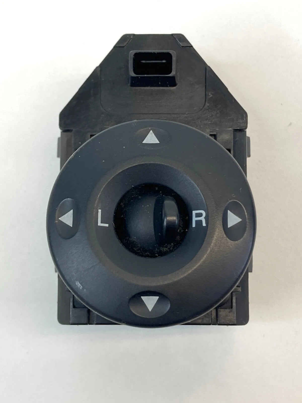 2007 08 09 2010 HYUNDAI ELANTRA FRONT LEFT DRIVER DOOR MIRROR CONTROL SWITCH OEM