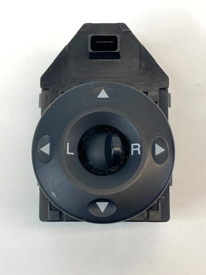 2007 08 09 2010 HYUNDAI ELANTRA FRONT LEFT DRIVER DOOR MIRROR CONTROL SWITCH OEM