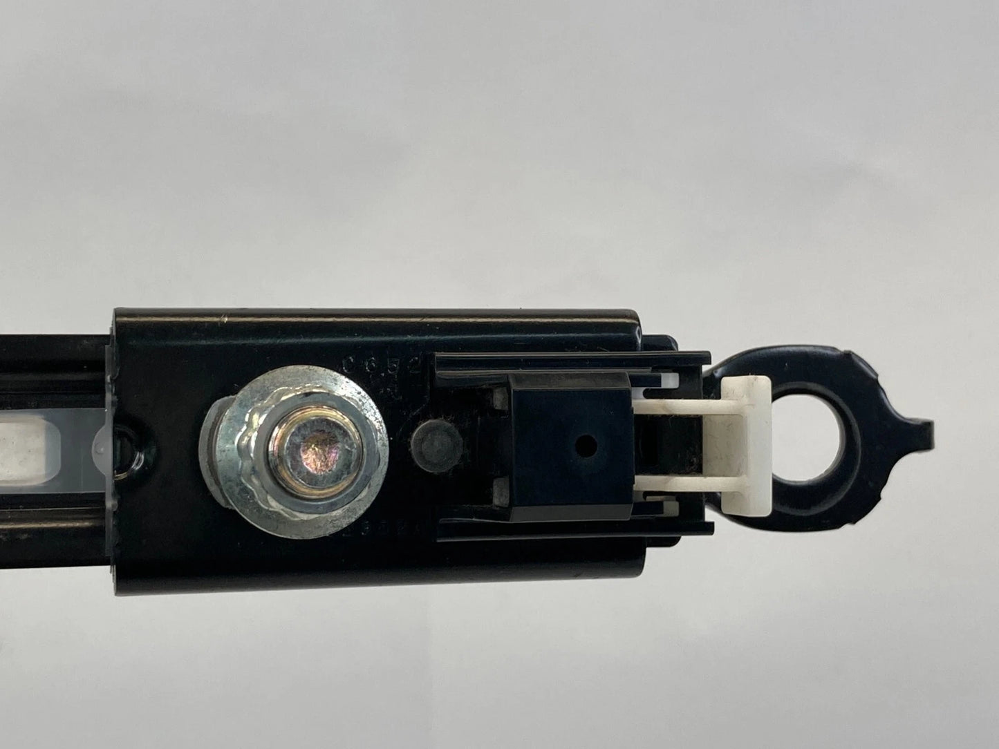 07-14 TOYOTA CAMRY 07-11 MATRIX FRONT LEFT SIDE SEAT BELT HEIGHT ADJUSTER OEM
