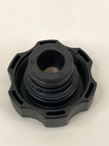 10 11 12 13 14 15 16 17 GMC Terrain Radiator Coolant Reservoir Tank Cap OEM