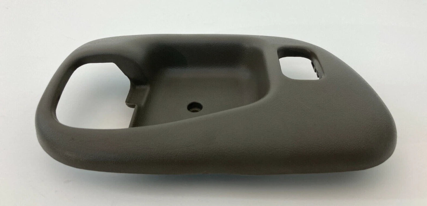 1998-2001 CHEVROLET LUMINA SEDAN REAR LEFT INNER DOOR HANDLE COVER BEZEL RR LH