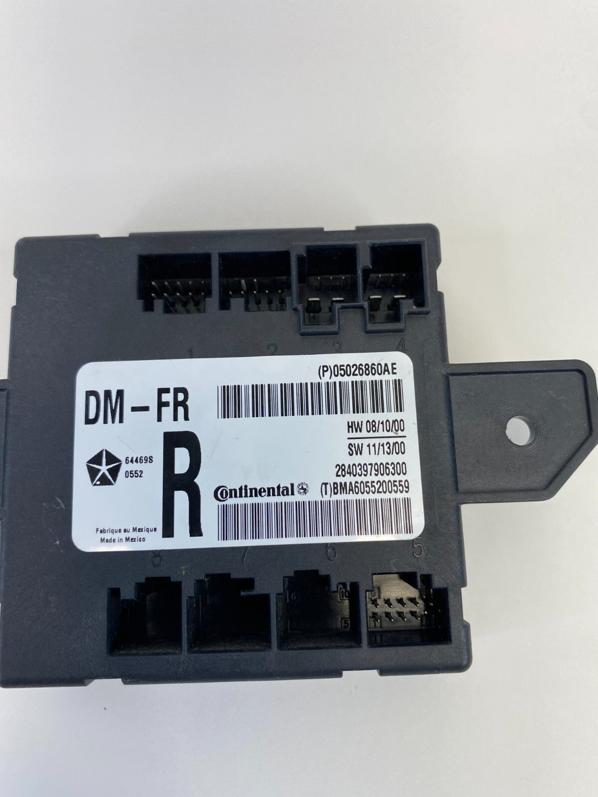 2008-2016 Chrysler Town & Country Front Right Door Control Module P05026860AE