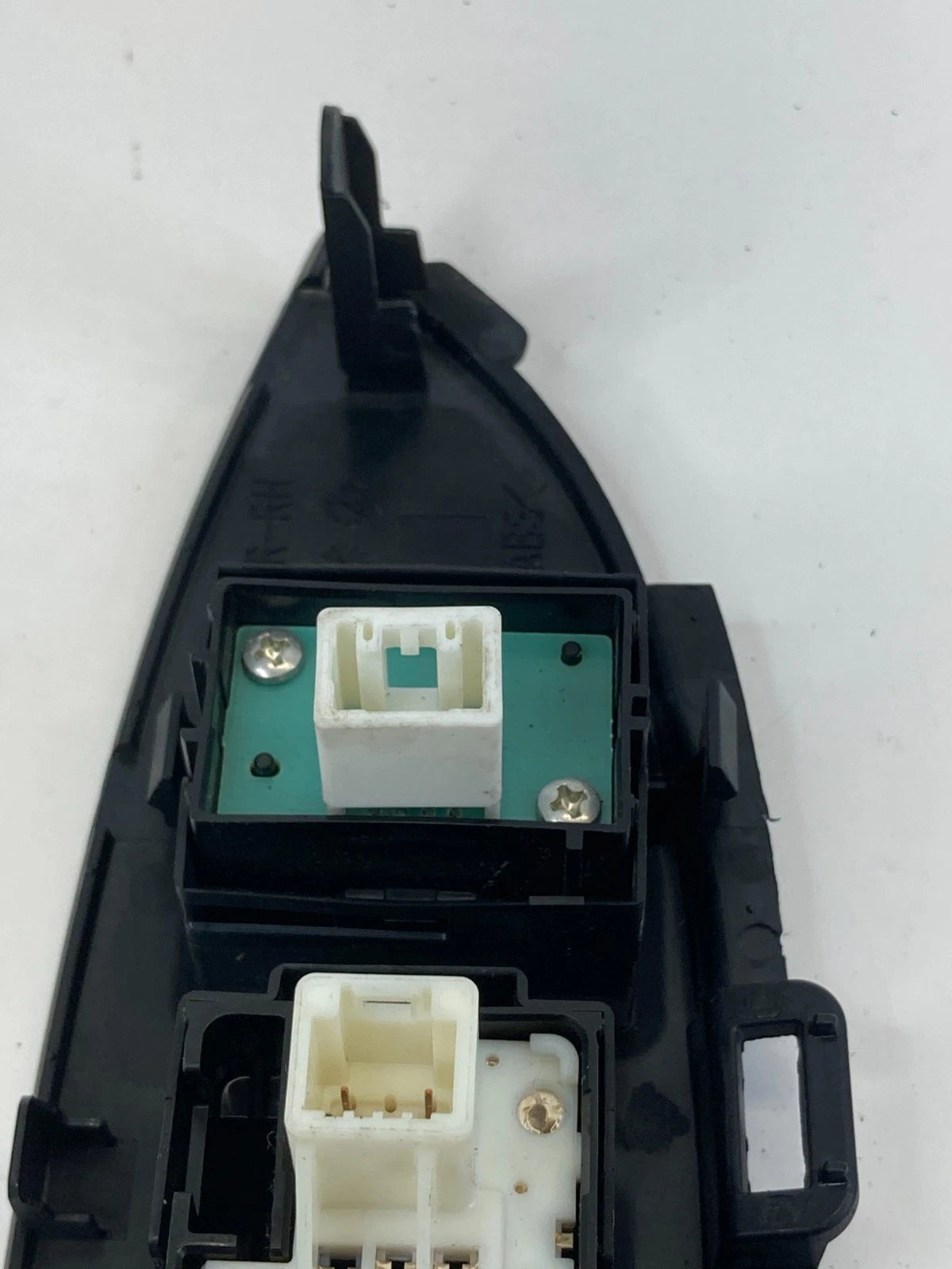 2010-2015 TOYOTA PRIUS FRONT RIGHT DOOR WINDOW & LOCK SWITCH W/BEZEL 74231-47120