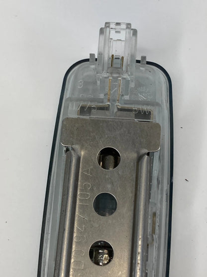 05-18 AUDI A6 QUATTRO FRONT RIGHT ROOF VISOR DOME VANITY LIGHT LAMP 4D0947105A