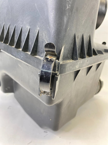 2010-2013 KIA FORTE 2.0L AIR CLEANER FILTER BOX HOUSING 28110-1M400 OEM