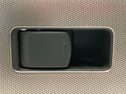 2007-2009 NISSAN VERSA REAR RIGHT PASSENGER SIDE WINDOW SWITCH BEZEL 82961EM31A