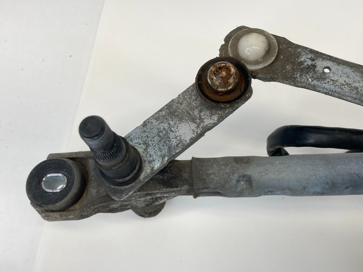 12-15 Chevrolet Captiva Sport Front Windshield Wiper Motor w/ Linkage 20829042