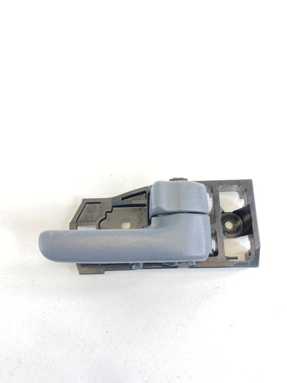 2001-2003 TOYOTA RAV4 RAV-4 REAR RIGHT PASSENGER SIDE INNER DOOR HANDLE OEM