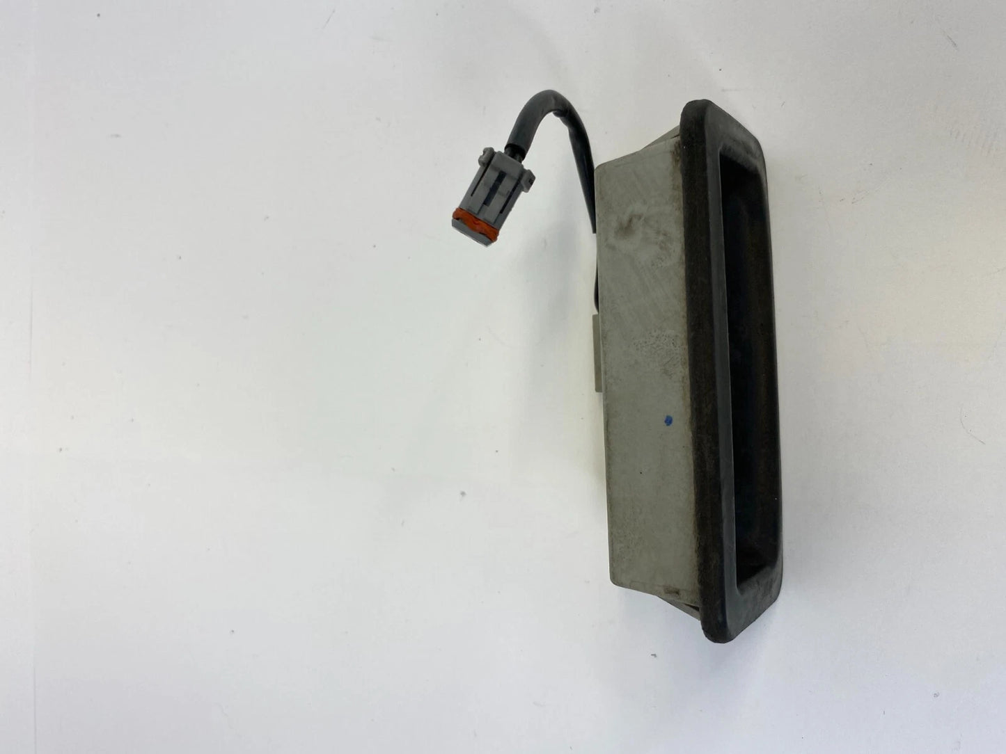 2006-2009 RANGE ROVER SPORT REAR TRUNK TAILIGATE LID REALEASE HANDLE SWITCH OEM