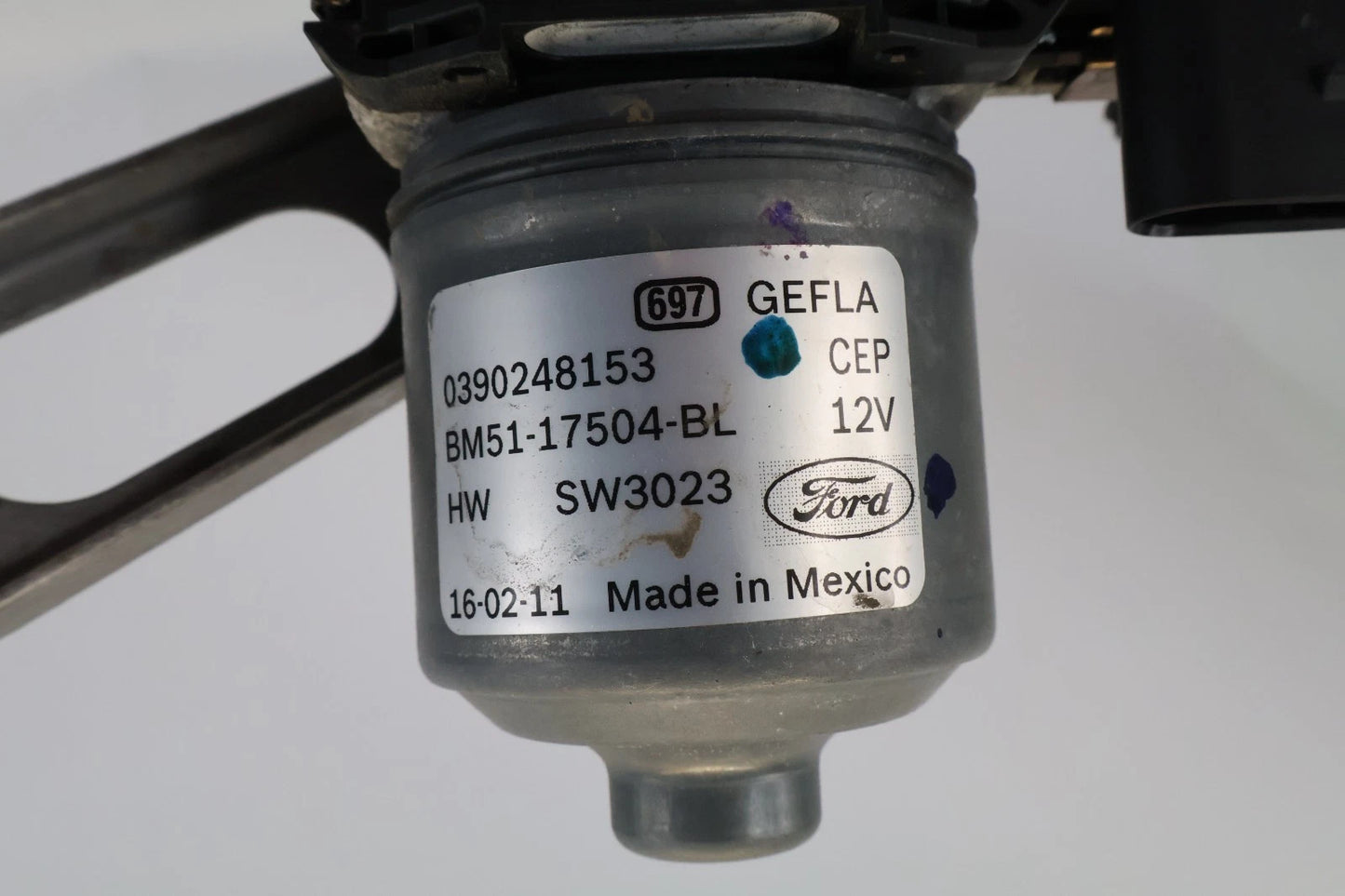 12-18 FORD FOCUS FRONT RIGHT PASSENGER WINDSHIELD WIPER MOTOR OEM BM51-17504-BL