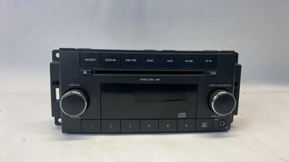 08-10 CHRYSLER 300 COMMANDER AM FM CD PLAYER AUX RADIO RECEIVER P05091111AC OEM
