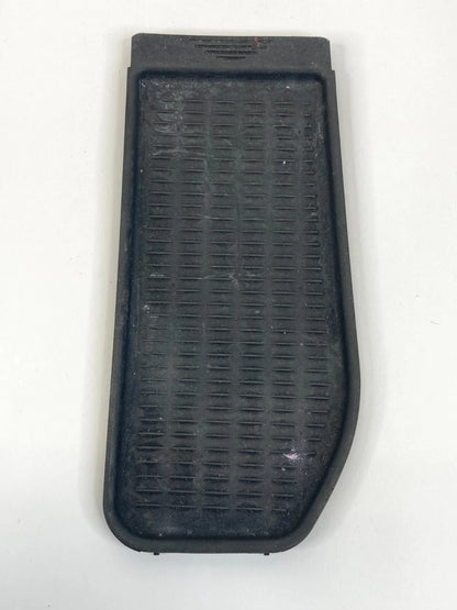 2004-2007 BMW 530I CENTER CONSOLE ARMREST RUBBER MAT TRIM LINER PAD PANEL OEM