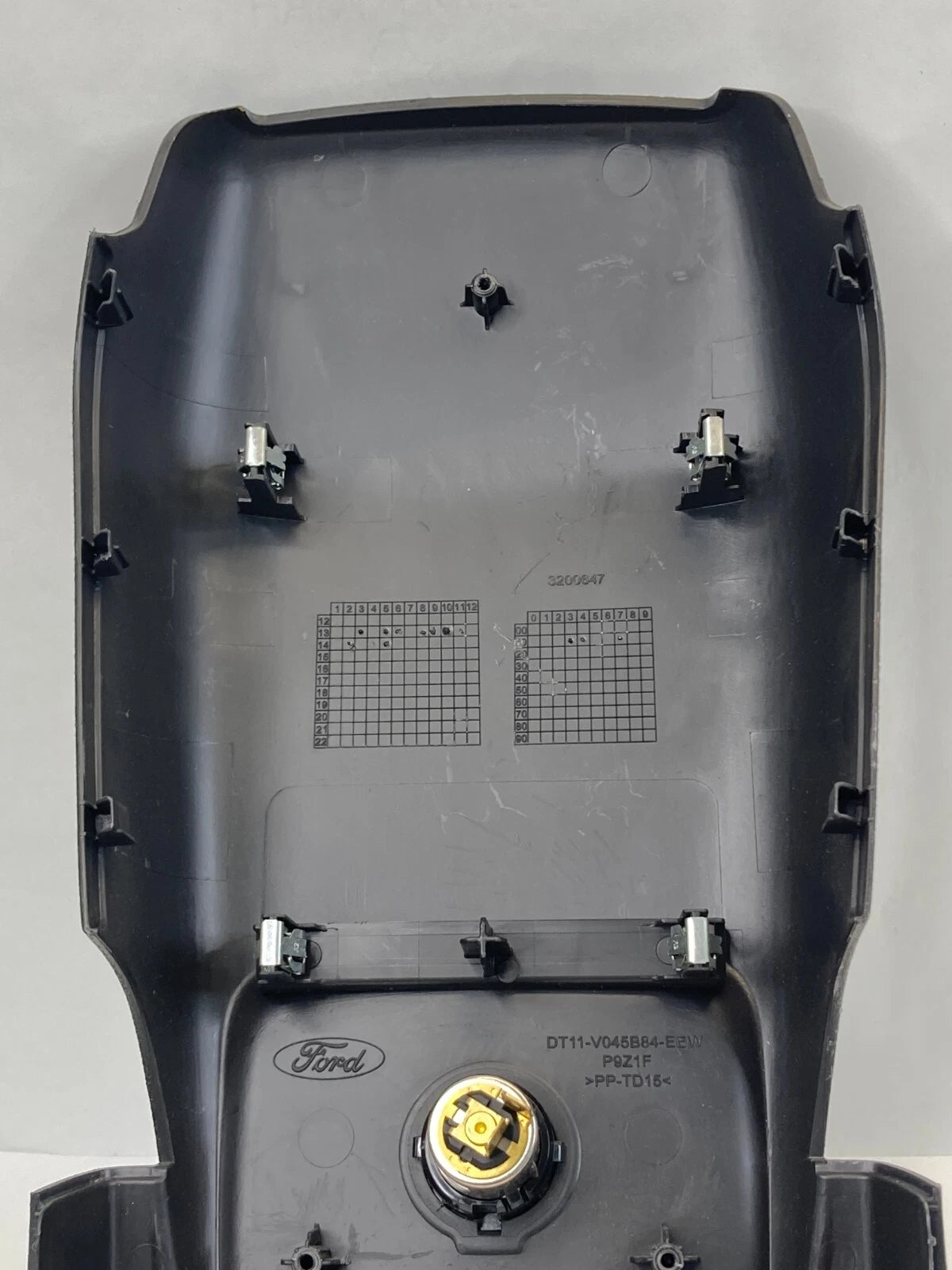 2014-2018 FORD TRANSIT CONNECT REAR CENTER CONSOLE POWER OUTLET TRIM PANEL COVER