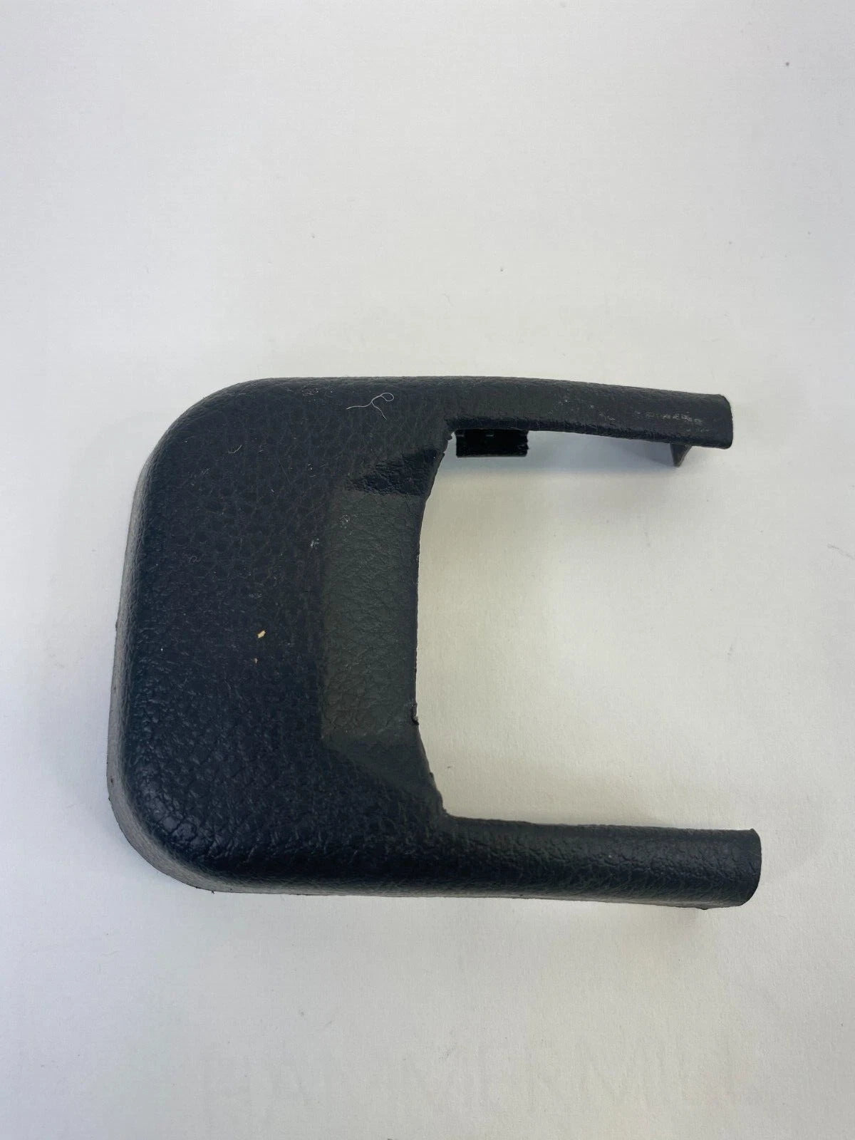 2007 08 09 10 11 2012 NISSAN ALTIMA SEDAN SEAT TRACK END COVER CAP TRIM 1192427
