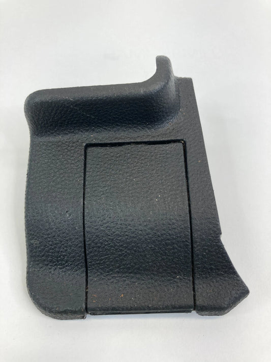 2010-2017 CHEVROLET CHEVY EQUINOX LOWER LEFT SIDE FLOOR BOLT COVER CAP TRIM OEM