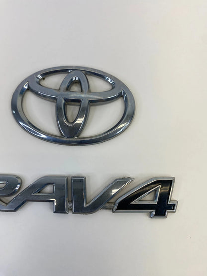 2006-2012 TOYOTA RAV4 REAR BACK TAILIGATE TAIL GATE EMBLEM NAMEPLATE LOGO OEM