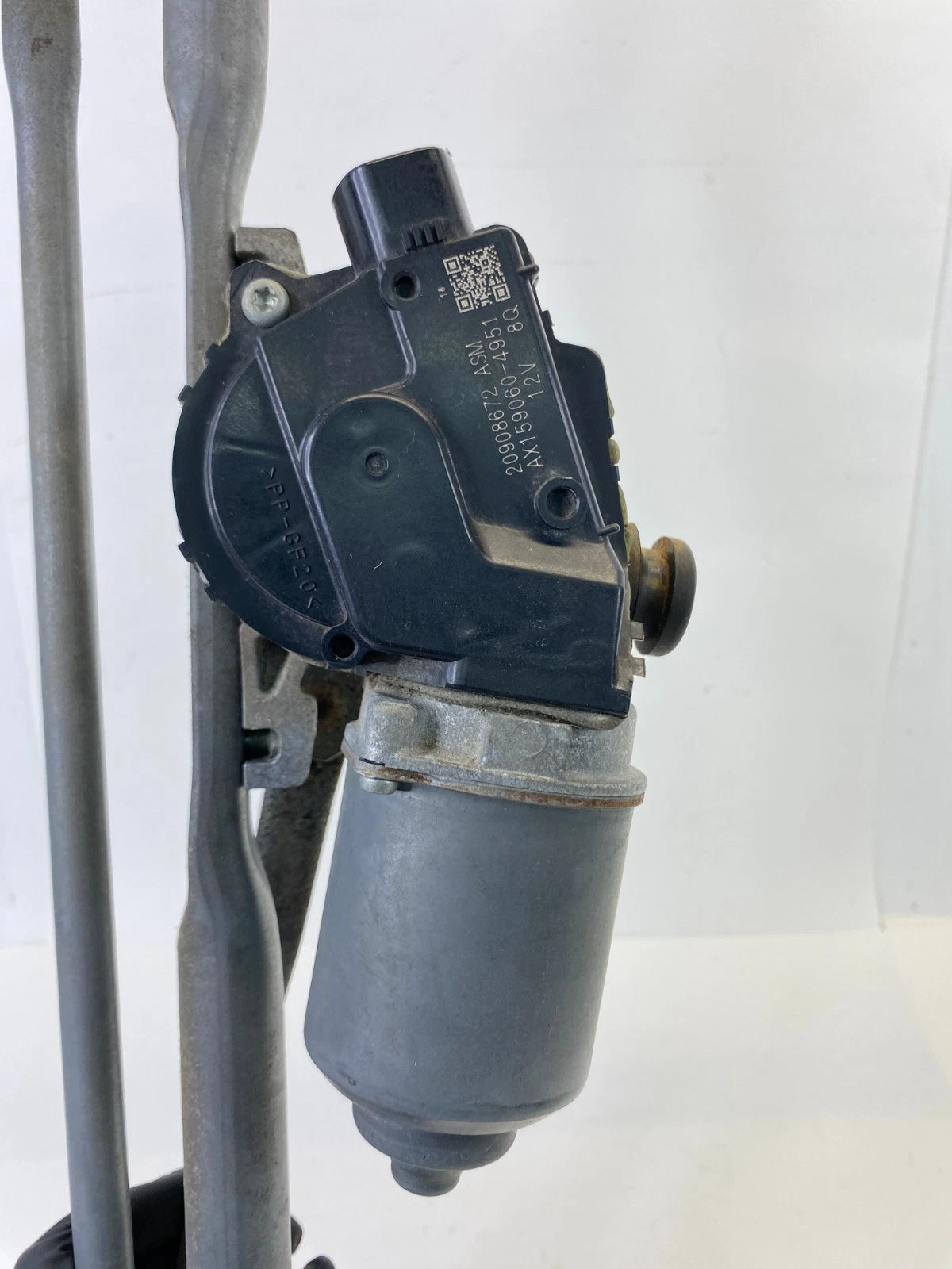 2013-2019 CADILLAC ATS WINDSHIELD WIPER MOTOR TRANSMISSION ASSY 20908672 OEM