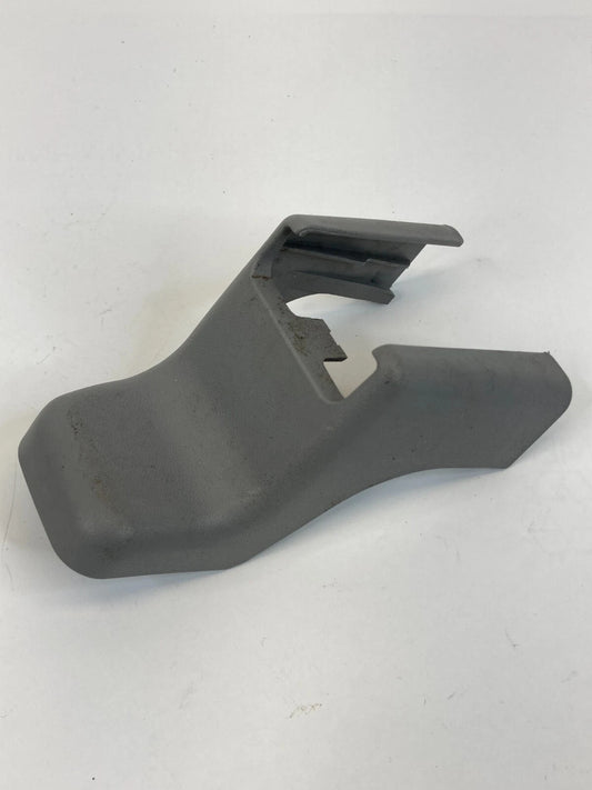 07-11 TOYOTA CAMRY FRONT RIGHT SIDE SEAT RAIL TRACK END COVER TRIM 72137-06040