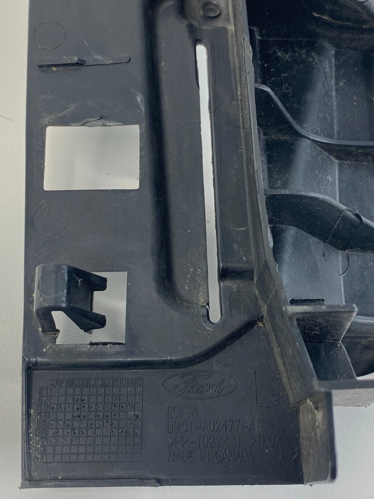2012-2018 FORD FOCUS FRONT LEFT SIDE COWL FENDER PANEL TRIM SUPPORT BM51A02477AF