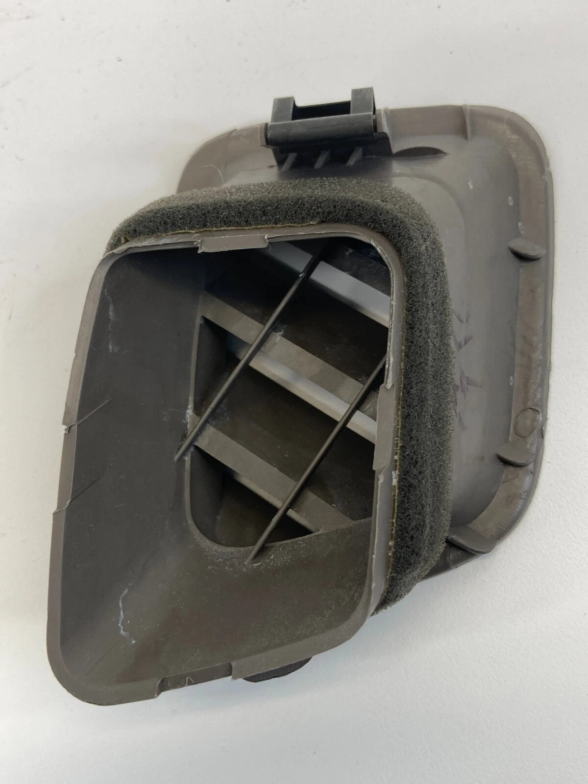 1996-2002 ACURA RL DASH RIGHT PASSENGER SIDE AIR VENT DEFROST DEFROSTER OEM