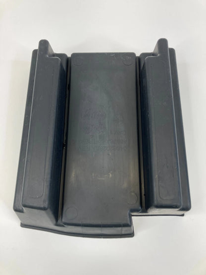 2008-2010 CHRYSLER 300 CENTER CONSOLE STORAGE TRAY INSERT MAT 04662028AA OEM
