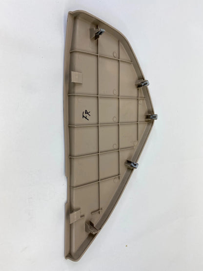 2005-2010 KIA SPORTAGE DASH RIGHT PASSENGER FUSE END COVER CAP TRIM 847671F000