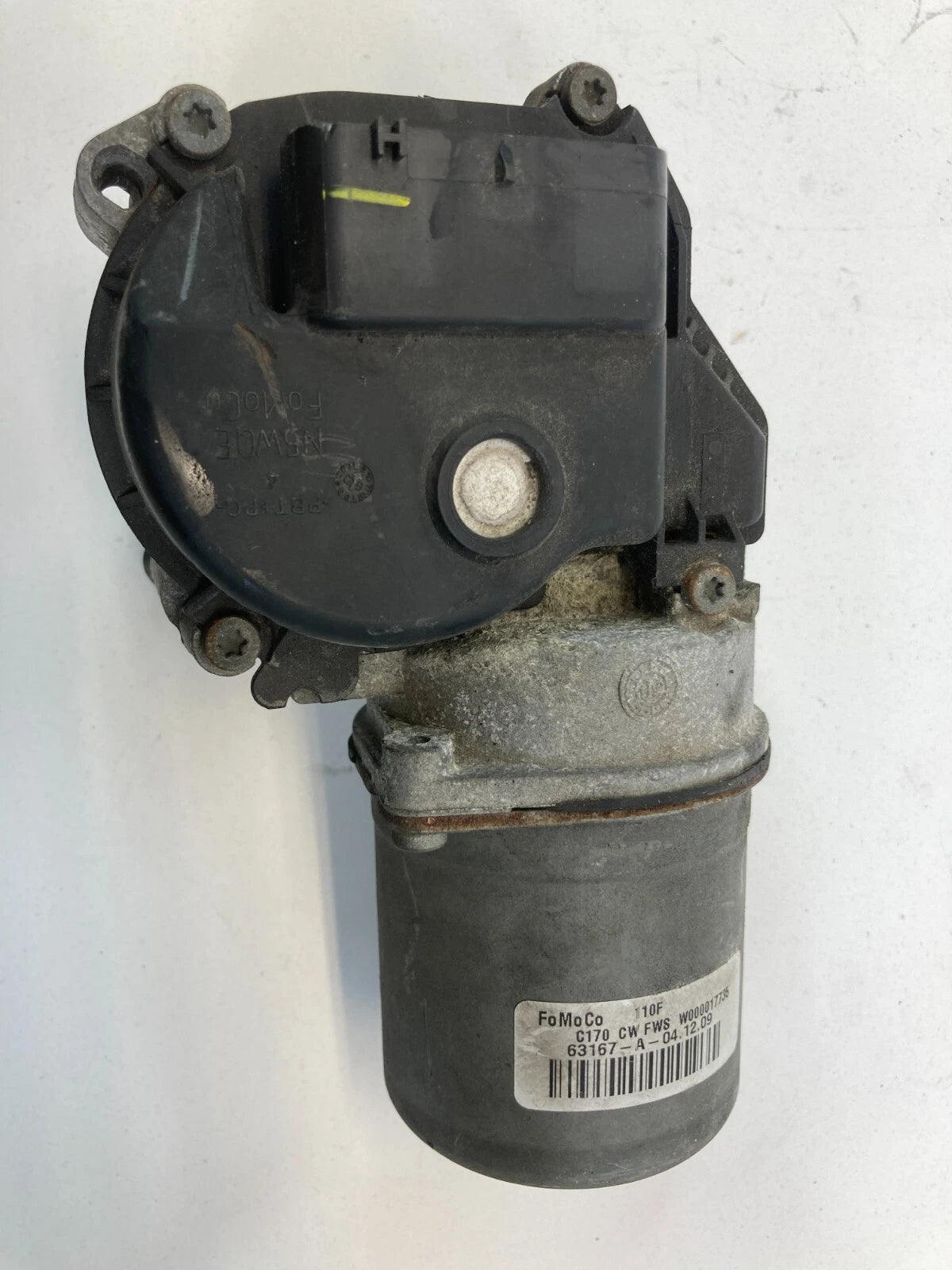 2008-2011 FORD FOCUS SEDAN FRONT WINDSHIELD WIPER MOTOR 63167-A-04 OEM