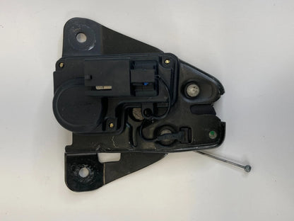 2005-2007 CHRYSLER 300 SEDAN REAR TRUNK DECK LID LOCK LATCH ACTUATOR RELEASE OEM