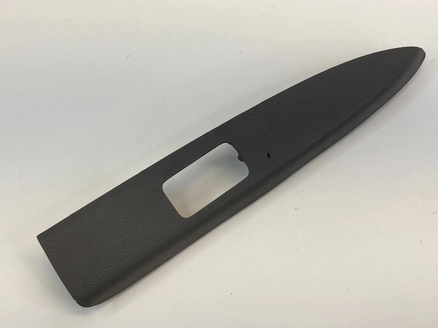 05-10 HONDA ODYSSEY REAR LEFT SIDE DOOR WINDOW SWITCH BEZEL 83790-SHJ-A010-M1